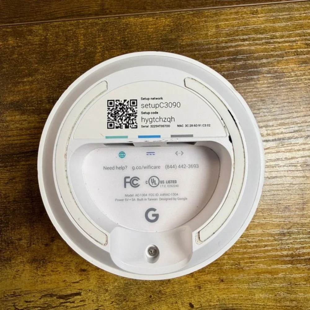 Google Wifi AC1304 White Plastic Mesh Router One Size‎
